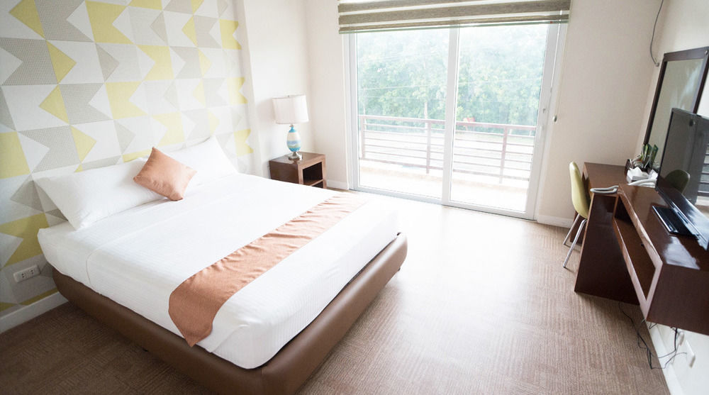 Lohas Airport Hotel Laguindingan Bagian luar foto