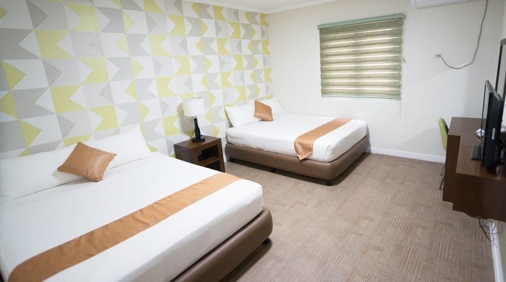 Lohas Airport Hotel Laguindingan Bagian luar foto